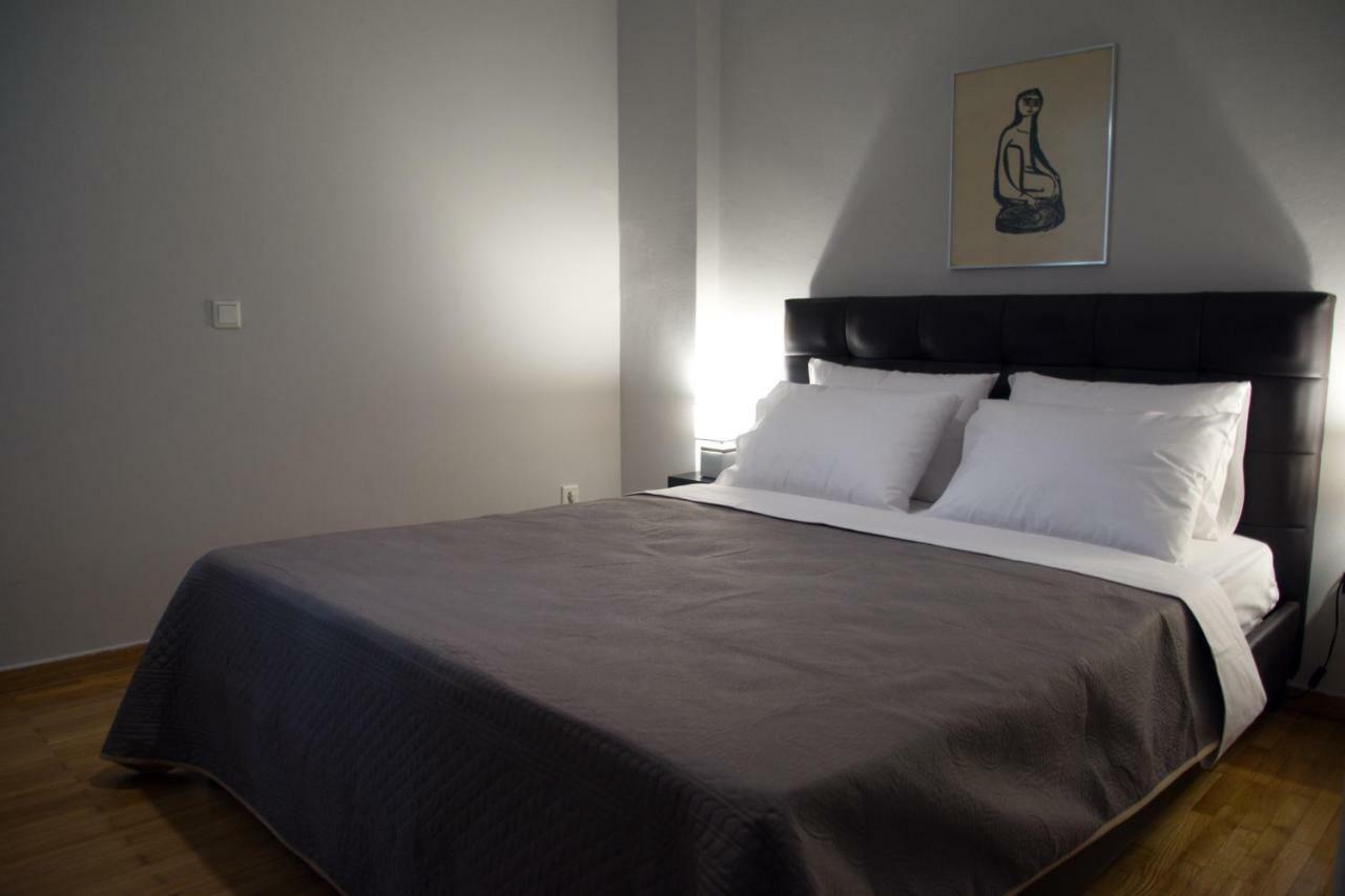 Modern & Classy Central Apartment アテネ エクステリア 写真