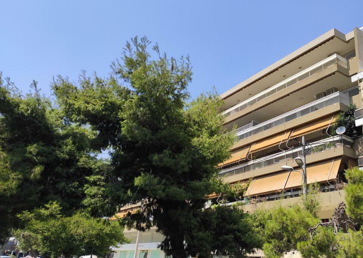 Modern & Classy Central Apartment アテネ エクステリア 写真