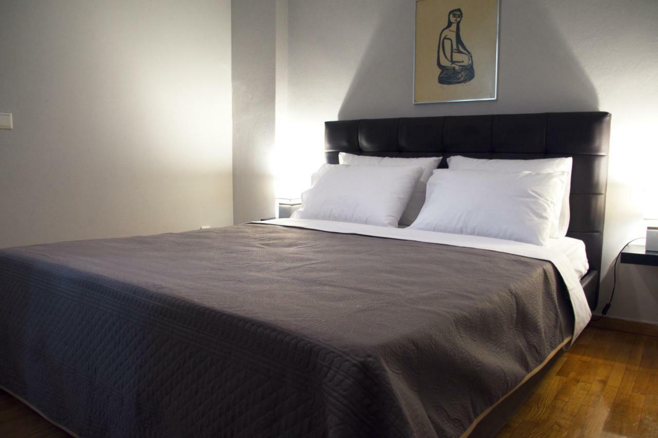 Modern & Classy Central Apartment アテネ エクステリア 写真